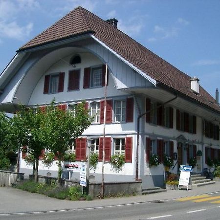 Landgasthof-Hotel Adler Лангнау Екстериор снимка
